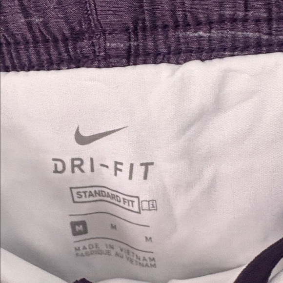 Nike Purple Mint Girl's Running Workout Athletic Shorts Standard Fit Sz M - Picture 3 of 6